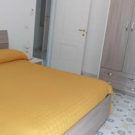 Holidays Baia D'amalfi Pensjonat 2*