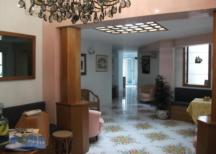 Penzion Holidays Baia D'amalfi 4*