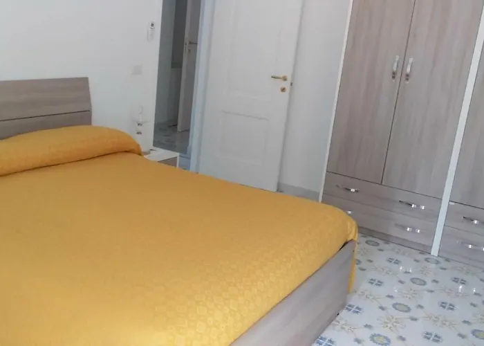 Holidays Baia D'amalfi Penzion 4*